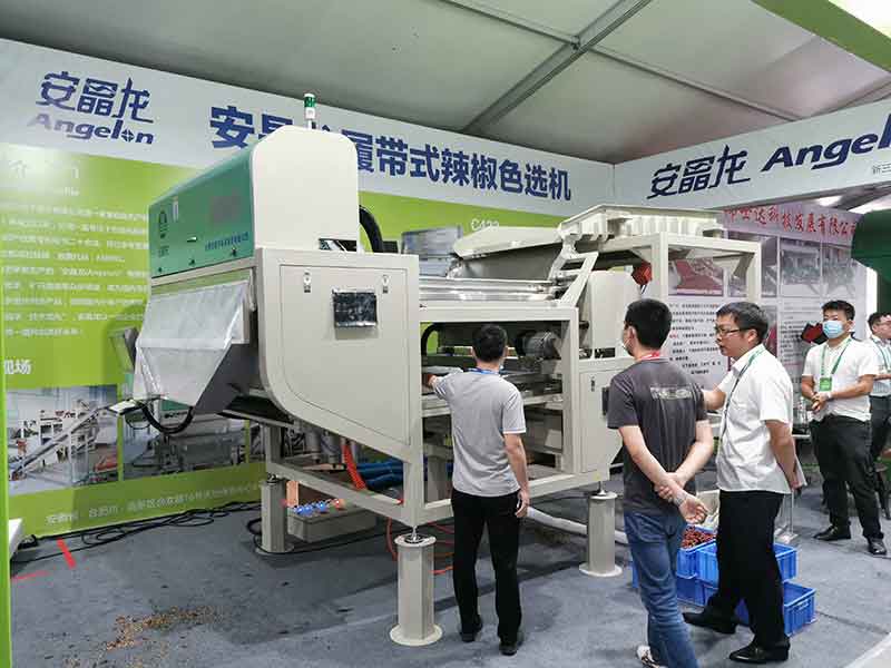 色选机|食品色选机|再生资源色选机|矿石色选机|履带色选机