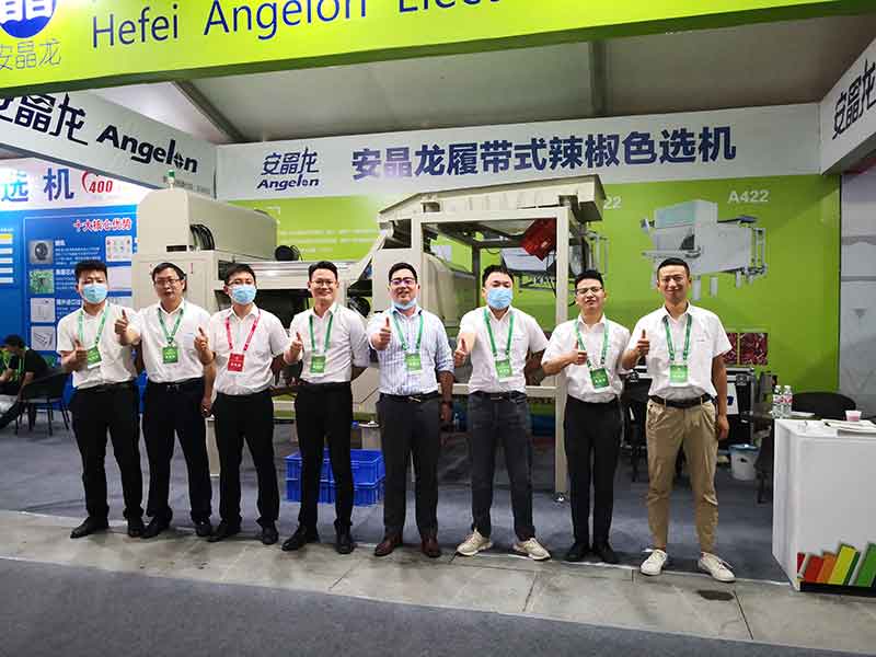 色选机|食品色选机|再生资源色选机|矿石色选机|履带色选机