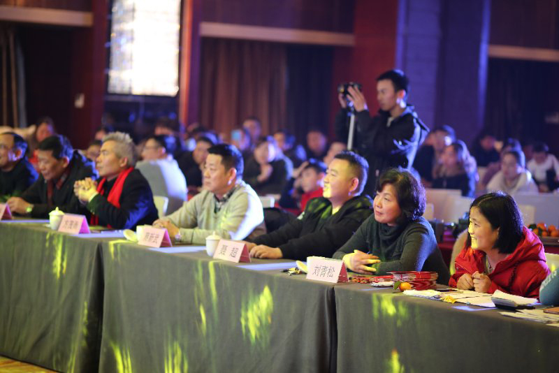 色选机|食品色选机|再生资源色选机|矿石色选机|履带色选机